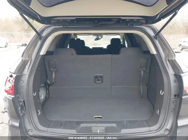 1GNKRGKD4GJ136019 2016 CHEVROLET TRAVERSE - Image 8