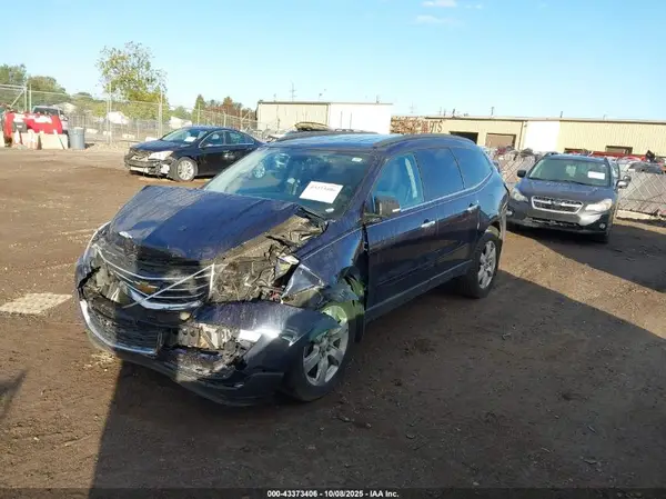 1GNKRGKD4GJ142256 2016 CHEVROLET TRAVERSE - Image 2