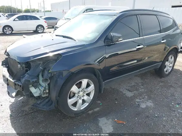 1GNKRGKD4GJ250358 2016 CHEVROLET TRAVERSE - Image 2