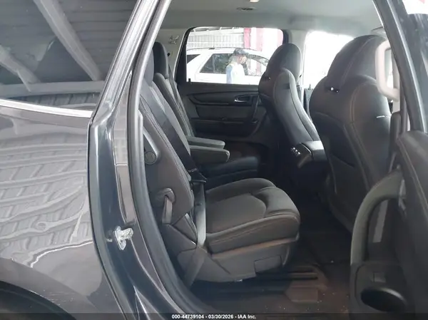 1GNKRGKD4GJ260484 2016 CHEVROLET TRAVERSE - Image 8