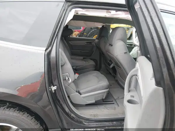 1GNKRGKD4GJ267094 2016 CHEVROLET TRAVERSE - Image 8