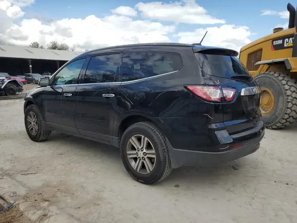 1GNKRGKD4HJ146132 2017 CHEVROLET TRAVERSE - Image 2