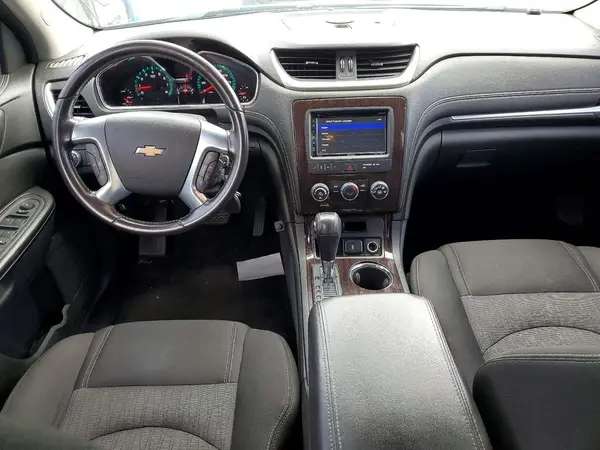 1GNKRGKD4HJ172231 2017 CHEVROLET TRAVERSE - Image 8