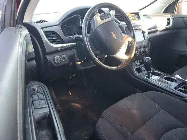 1GNKRGKD4HJ188087 2017 CHEVROLET TRAVERSE - Image 8