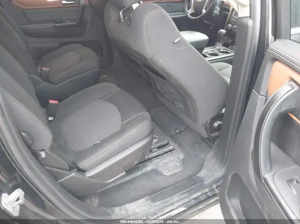 1GNKRGKD4HJ210699 2017 CHEVROLET TRAVERSE - Image 8
