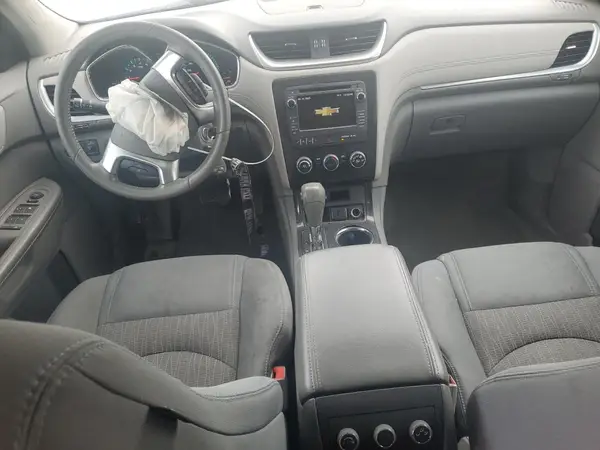 1GNKRGKD4HJ217930 2017 CHEVROLET TRAVERSE - Image 8