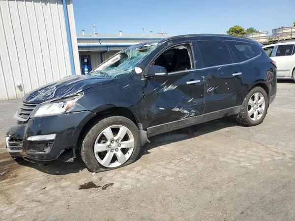 1GNKRGKD4HJ233058 2017 CHEVROLET TRAVERSE - Image 1
