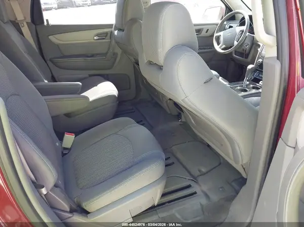 1GNKRGKD4HJ234811 2017 CHEVROLET TRAVERSE - Image 8