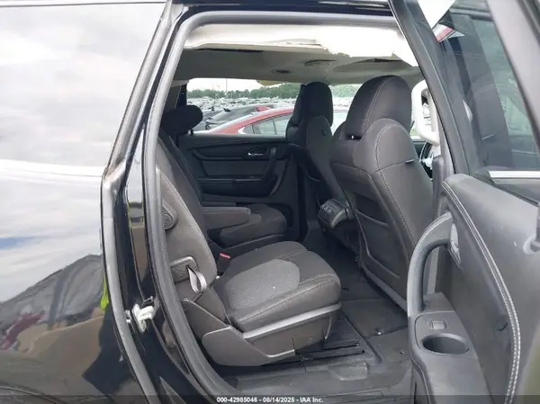 1GNKRGKD4HJ242228 2017 CHEVROLET TRAVERSE - Image 8