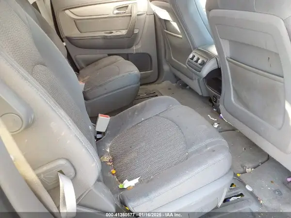 1GNKRGKD4HJ255500 2017 CHEVROLET TRAVERSE - Image 8