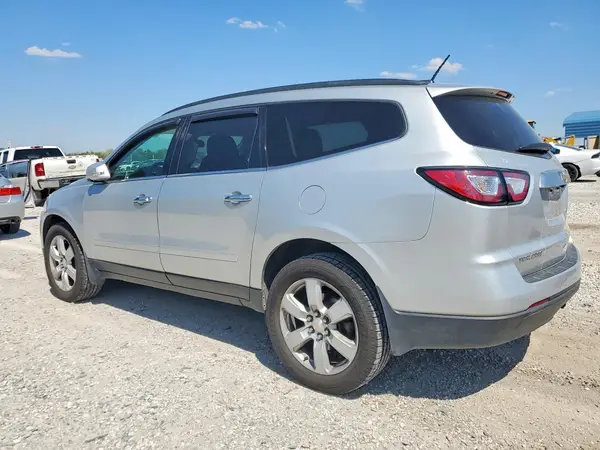 1GNKRGKD4HJ259904 2017 CHEVROLET TRAVERSE - Image 2