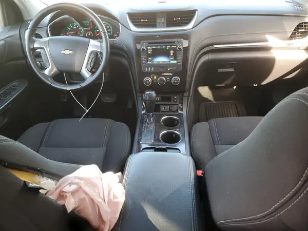1GNKRGKD4HJ272359 2017 CHEVROLET TRAVERSE - Image 8