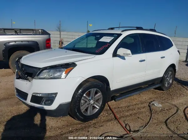 1GNKRGKD4HJ277688 2017 CHEVROLET TRAVERSE - Image 2
