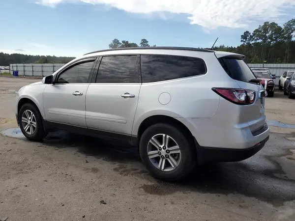 1GNKRGKD4HJ334780 2017 CHEVROLET TRAVERSE - Image 2