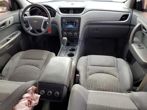 1GNKRGKD4HJ334780 2017 CHEVROLET TRAVERSE - Image 8