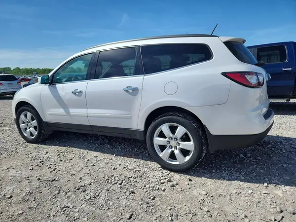 1GNKRGKD5GJ228322 2016 CHEVROLET TRAVERSE - Image 2