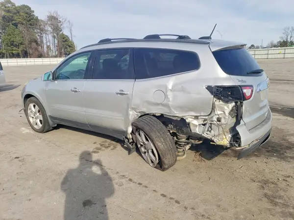 1GNKRGKD5GJ235397 2016 CHEVROLET TRAVERSE - Image 2