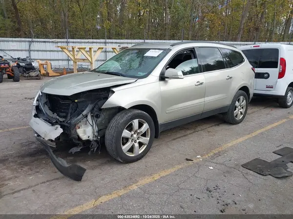 1GNKRGKD5GJ304847 2016 CHEVROLET TRAVERSE - Image 2