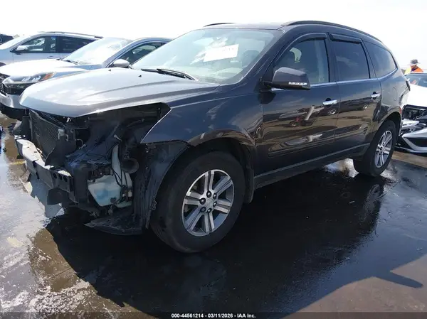 1GNKRGKD5GJ328467 2016 CHEVROLET TRAVERSE - Image 2