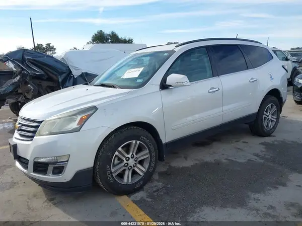 1GNKRGKD5GJ345852 2016 CHEVROLET TRAVERSE - Image 2
