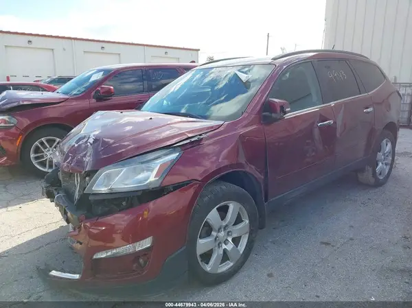 1GNKRGKD5HJ120218 2017 CHEVROLET TRAVERSE - Image 2