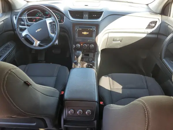 1GNKRGKD5HJ125631 2017 CHEVROLET TRAVERSE - Image 8