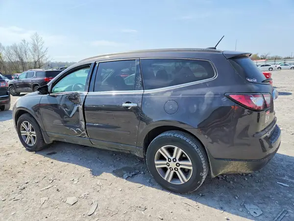 1GNKRGKD5HJ129730 2017 CHEVROLET TRAVERSE - Image 2