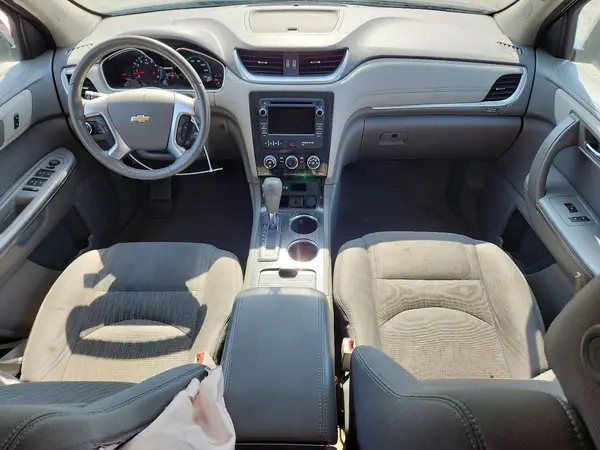 1GNKRGKD5HJ129730 2017 CHEVROLET TRAVERSE - Image 8