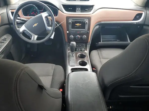 1GNKRGKD5HJ159861 2017 CHEVROLET TRAVERSE - Image 8