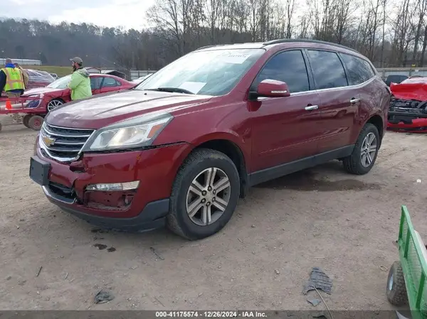 1GNKRGKD5HJ163229 2017 CHEVROLET TRAVERSE - Image 2