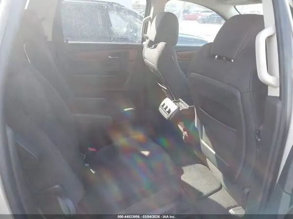 1GNKRGKD5HJ174702 2017 CHEVROLET TRAVERSE - Image 8