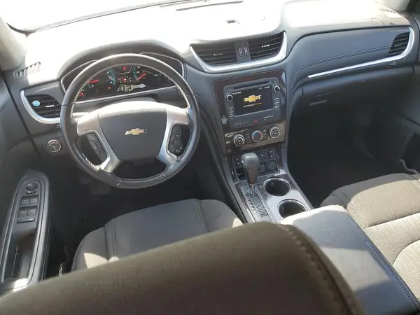 1GNKRGKD5HJ185795 2017 CHEVROLET TRAVERSE - Image 8
