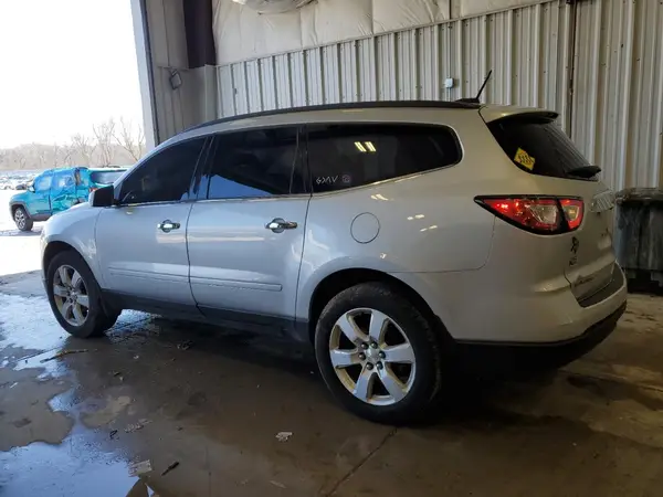 1GNKRGKD5HJ199003 2017 CHEVROLET TRAVERSE - Image 2