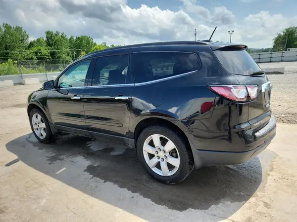 1GNKRGKD5HJ211280 2017 CHEVROLET TRAVERSE - Image 2