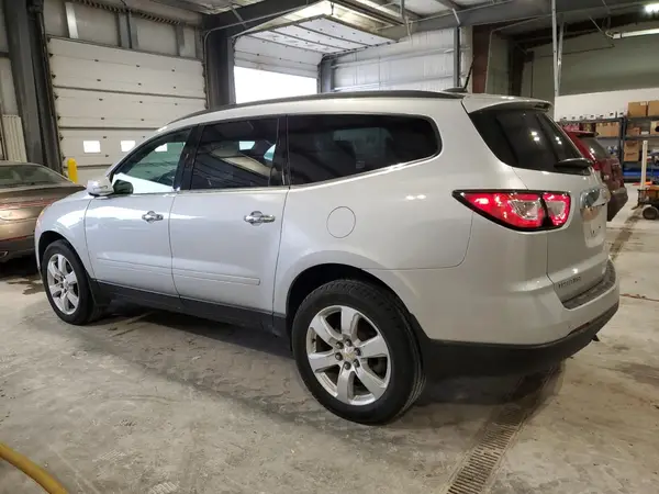 1GNKRGKD5HJ217516 2017 CHEVROLET TRAVERSE - Image 2