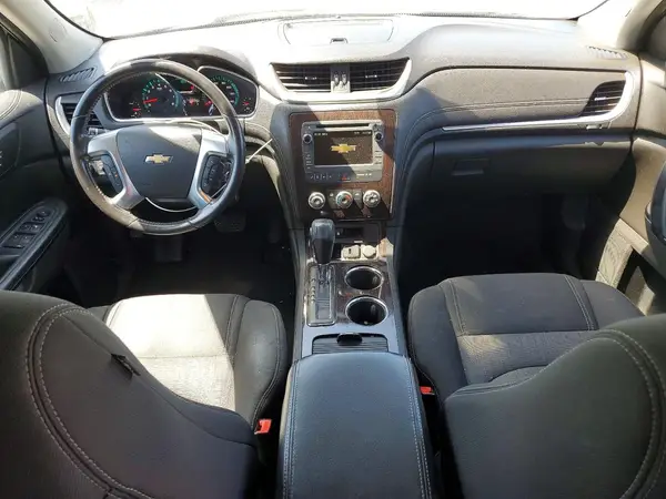 1GNKRGKD5HJ221744 2017 CHEVROLET TRAVERSE - Image 8