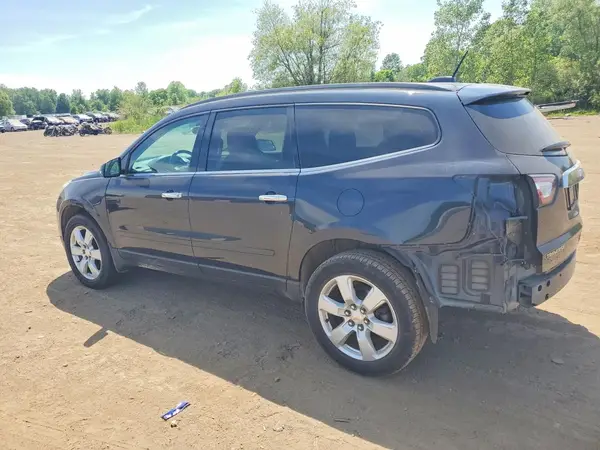 1GNKRGKD5HJ268353 2017 CHEVROLET TRAVERSE - Image 2