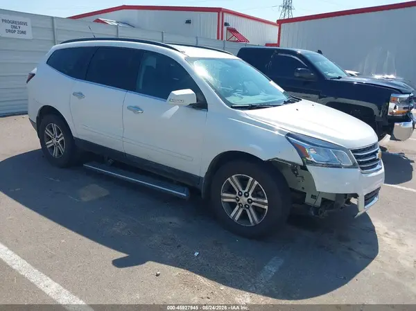 1GNKRGKD5HJ271267 2017 CHEVROLET TRAVERSE - Image 1