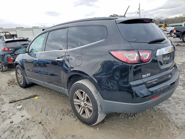 1GNKRGKD5HJ273228 2017 CHEVROLET TRAVERSE - Image 2