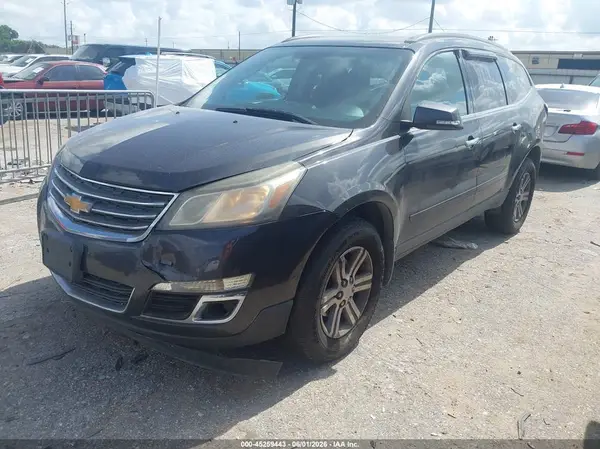 1GNKRGKD5HJ291065 2017 CHEVROLET TRAVERSE - Image 2