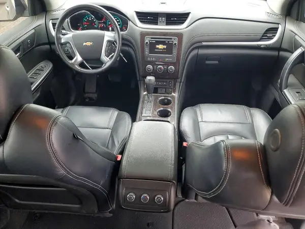 1GNKRGKD5HJ297416 2017 CHEVROLET TRAVERSE - Image 8