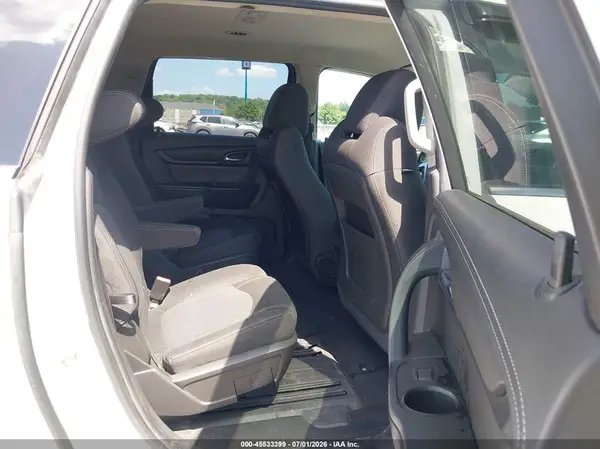 1GNKRGKD5HJ301626 2017 CHEVROLET TRAVERSE - Image 8
