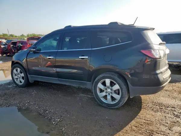 1GNKRGKD5HJ325439 2017 CHEVROLET TRAVERSE - Image 2