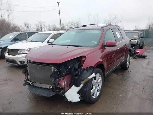 1GNKRGKD5HJ326333 2017 CHEVROLET TRAVERSE - Image 2