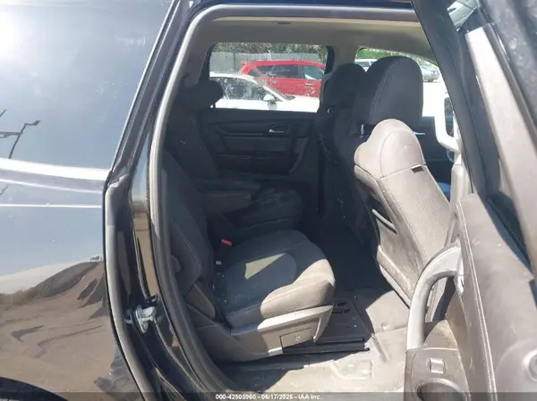 1GNKRGKD5HJ343486 2017 CHEVROLET TRAVERSE - Image 8
