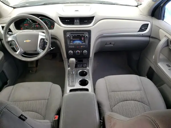1GNKRGKD6HJ120096 2017 CHEVROLET TRAVERSE - Image 8