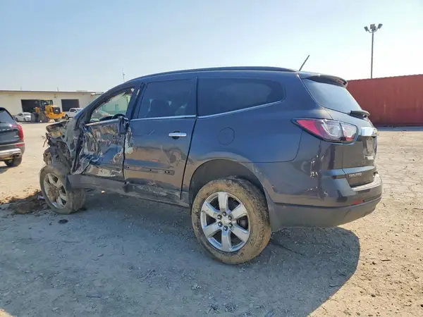 1GNKRGKD6HJ132782 2017 CHEVROLET TRAVERSE - Image 2