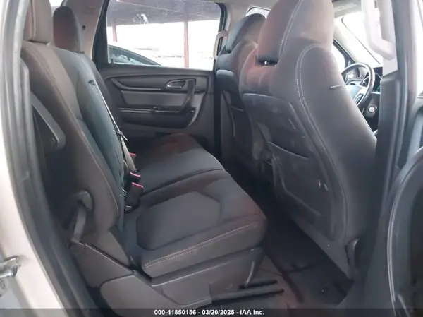 1GNKRGKD6HJ135603 2017 CHEVROLET TRAVERSE - Image 8