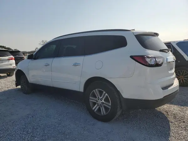 1GNKRGKD6HJ138002 2017 CHEVROLET TRAVERSE - Image 2