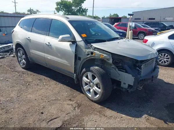 1GNKRGKD6HJ165054 2017 CHEVROLET TRAVERSE - Image 1